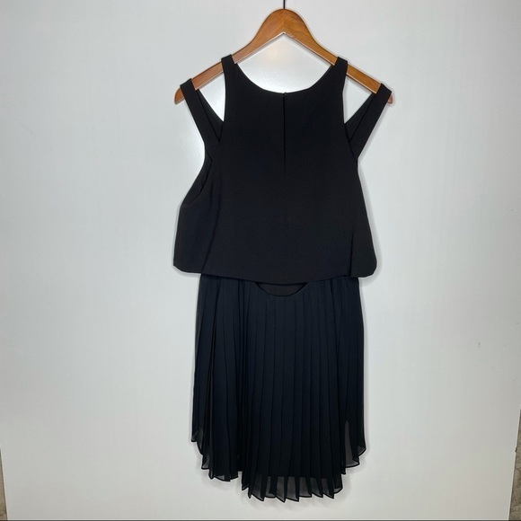 BCBGENERATION Black Pleated Skirt Dress Medium - Picture 13 of 13